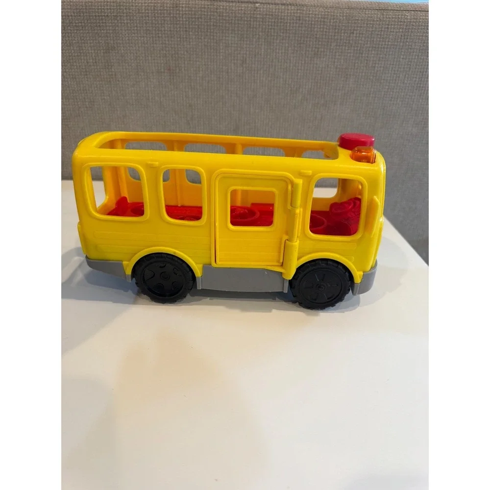Fisher-Price Little People Sit with Me School Bus Yellow Lights Sounds 2 Figures